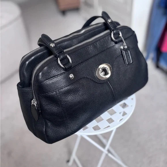 Vintage Coach Penelope Black Pebbled Leather Turnlock Satchel Shoulder Bag - Picture 4 of 15